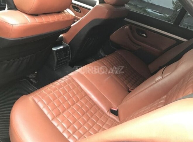 BMW 525 2002, 380,000 km - 2.5 l - Bakı
