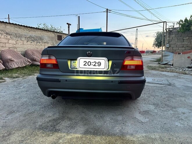 BMW 525 2002, 380,000 km - 2.5 l - Bakı