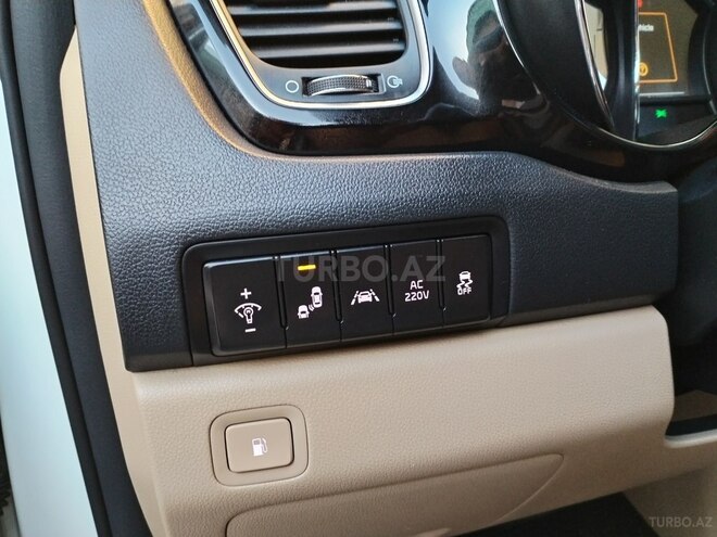 Kia Carnival 2018, 198,960 km - 2.2 l - Bakı