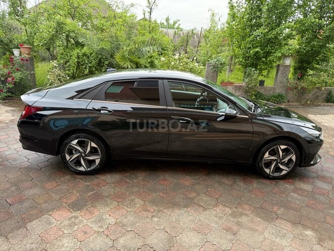 Hyundai Elantra 2023, 30,000 km - 1.6 л - Bakı