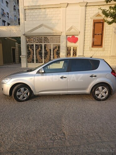 Kia Ceed 2009, 229,756 km - 1.6 л - Gəncə