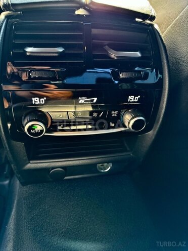 BMW 520-12