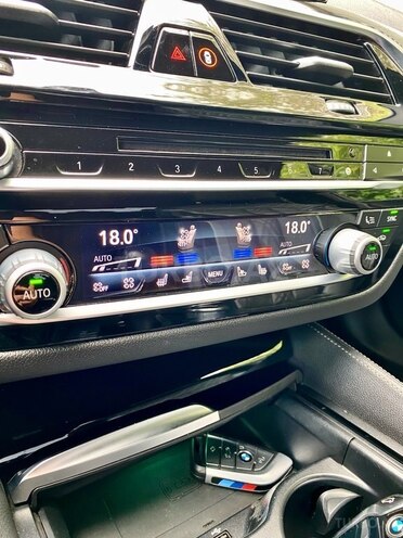 BMW 520-13