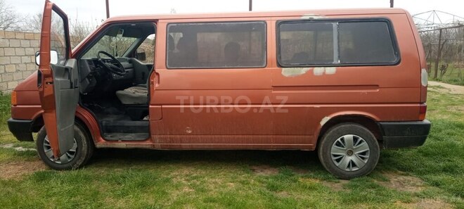 Volkswagen Transporter 1991, 450,000 km - 1.9 l - Salyan