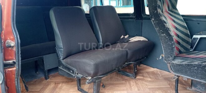 Volkswagen Transporter 1991, 450,000 km - 1.9 l - Salyan