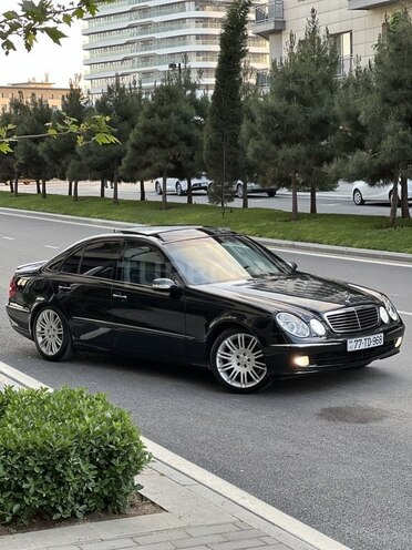 Mercedes E 320 2002, 243,000 km - 3.2 л - Bakı