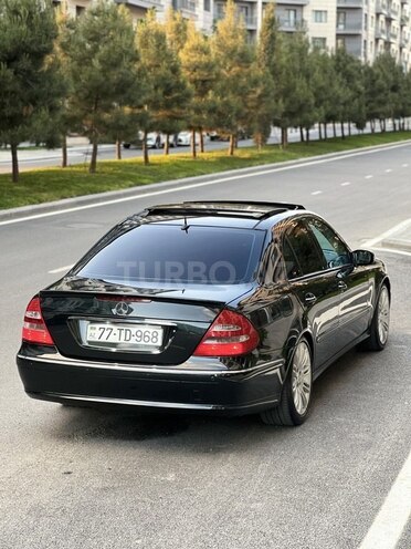 Mercedes E 320 2002, 243,000 km - 3.2 л - Bakı
