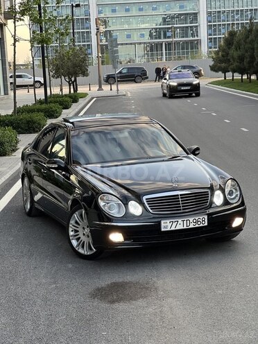 Mercedes E 320 2002, 243,000 km - 3.2 л - Bakı