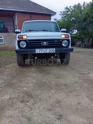 LADA (VAZ) Niva 2014, 125,000 km - 1.7 l - Astara