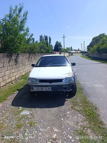Volkswagen Golf 1992, 330,000 km - 1.6 л - Balakən