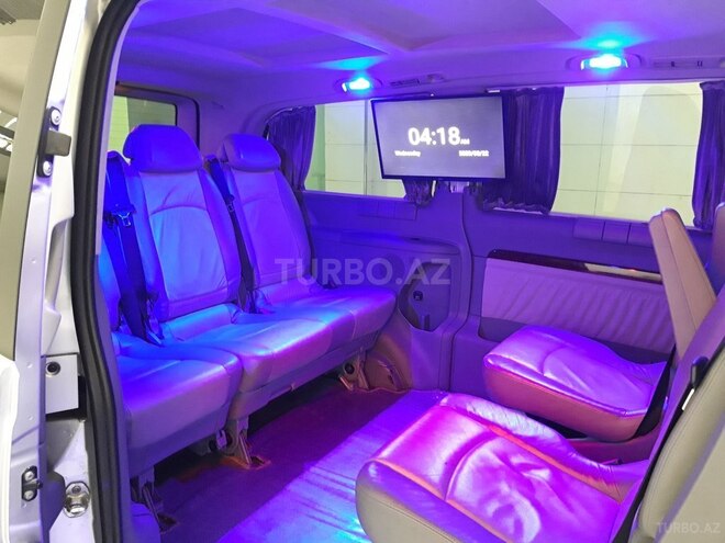 Mercedes Viano 2009, 313,000 km - 2.2 л - Bakı