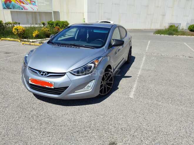 Hyundai Elantra 2015, 219,358 km - 1.8 l - Bakı