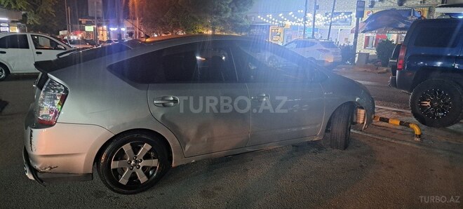 Toyota Prius 2006, 329,560 km - 1.5 л - Bakı