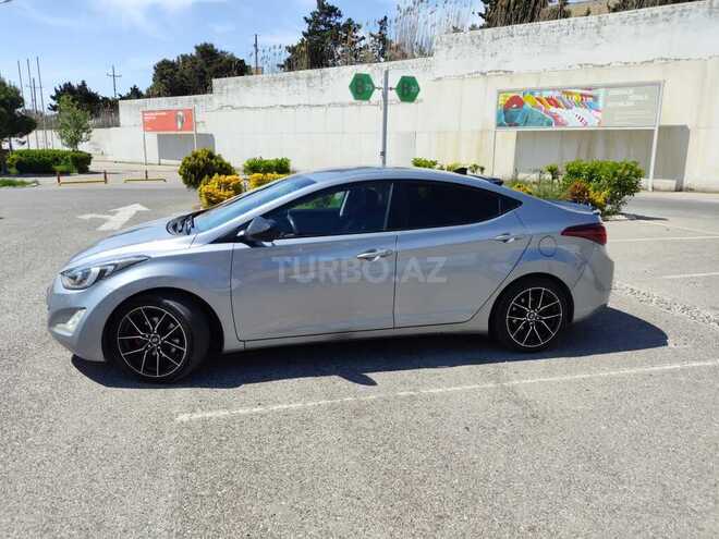 Hyundai Elantra 2015, 219,358 km - 1.8 l - Bakı