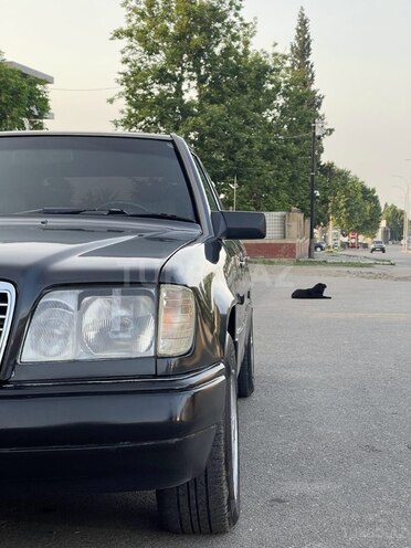 Mercedes E 260 1991, 500,000 km - 2.6 л - Gəncə