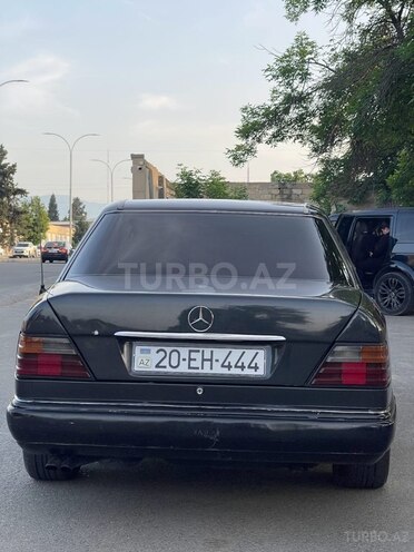 Mercedes E 260 1991, 500,000 km - 2.6 л - Gəncə
