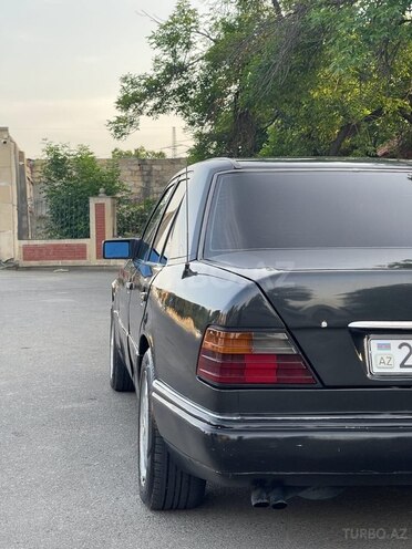 Mercedes E 260 1991, 500,000 km - 2.6 л - Gəncə