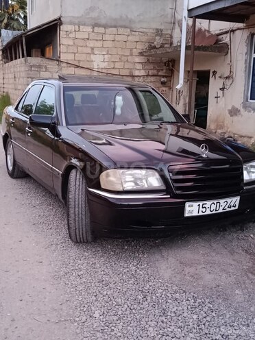 Mercedes C 220 1995, 414,905 km - 2.2 л - Cəlilabad