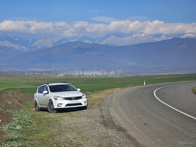 Kia Ceed 2012, 380,000 km - 1.6 l - Bakı