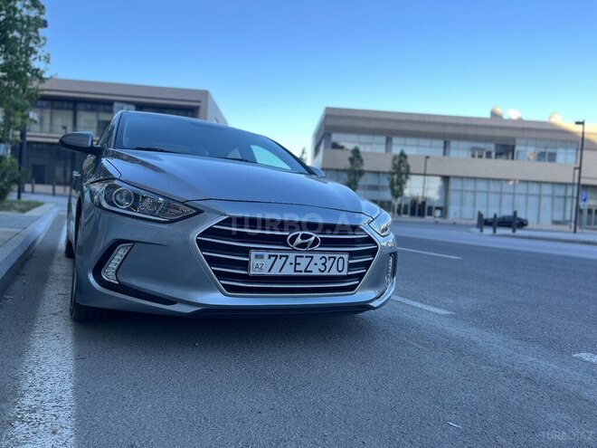 Hyundai Elantra 2016, 110,000 km - 2.0 l - Bakı