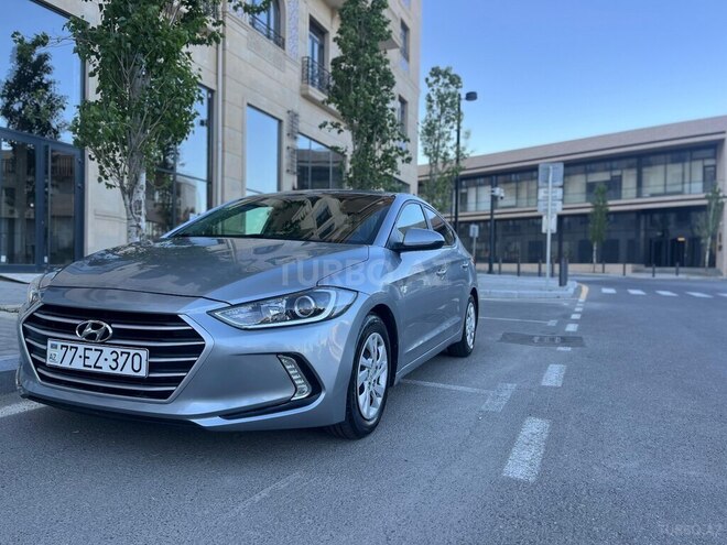 Hyundai Elantra 2016, 110,000 km - 2.0 l - Bakı