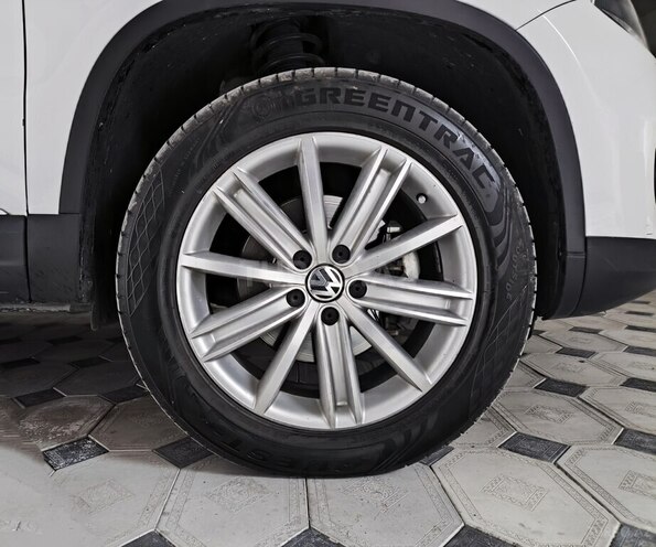 Volkswagen Tiguan 2013, 112,000 km - 2.0 l - Bakı