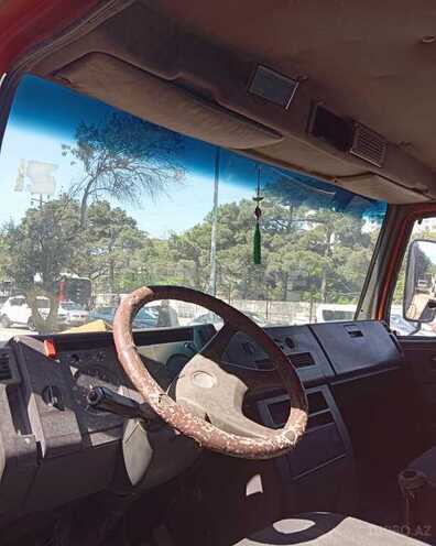 Mercedes 609 D 1992, 300,000 km - 3.9 l - Bakı