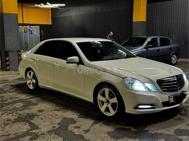Mercedes E 200 d 2010, 343,000 km - 2.2 l - Bakı