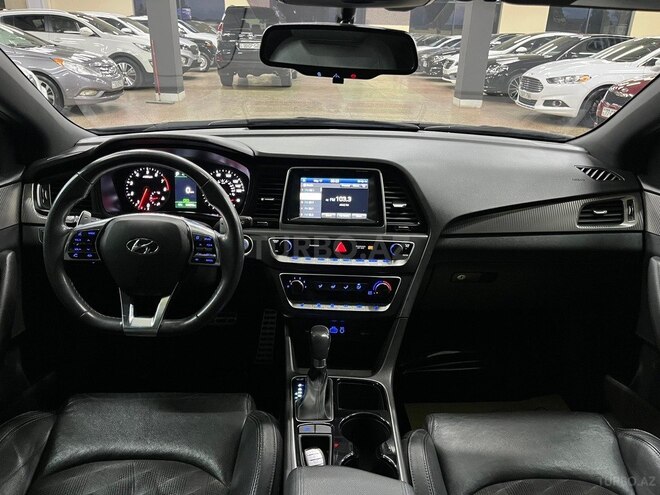 Hyundai Sonata 2018, 230,400 km - 2.0 l - Sumqayıt