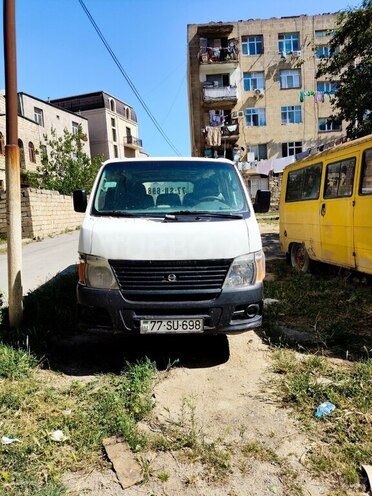 Nissan Urvan 2008, 130,000 km - 3.0 l - Bakı