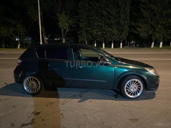 Opel Astra 2004, 280,000 km - 1.4 l - Zaqatala