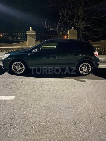 Opel Astra 2004, 280,000 km - 1.4 l - Zaqatala
