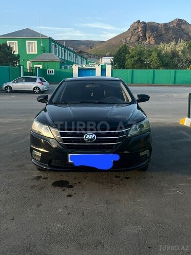 Lifan  2020, 180,000 km - 1.8 l - Naxçıvan