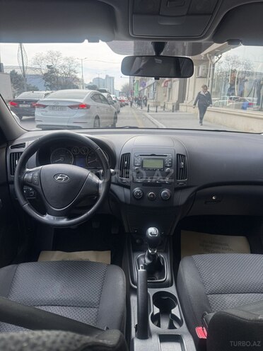 Hyundai i30 2011, 270,000 km - 1.6 l - Bakı