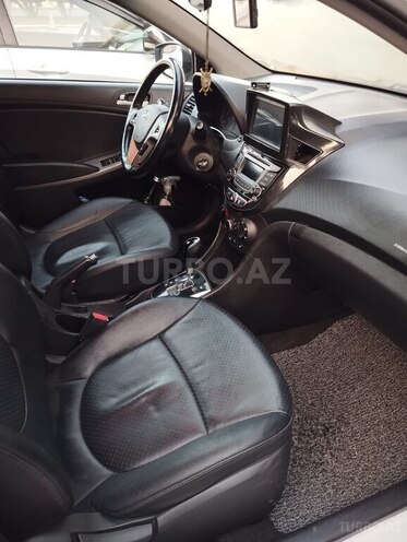 Hyundai Accent 2016, 186,503 km - 1.4 l - Bakı