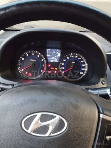 Hyundai Accent 2016, 186,503 km - 1.4 l - Bakı