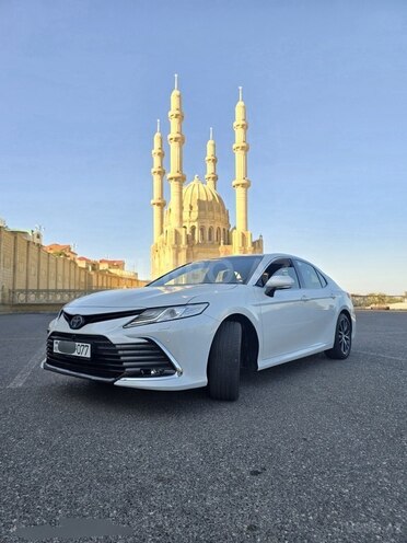 Toyota Camry 2021, 8,600 km - 2.5 л - Bakı