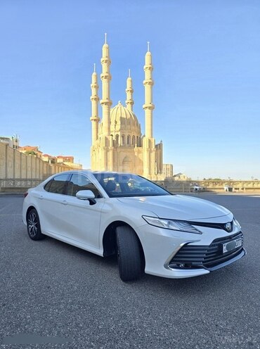 Toyota Camry 2021, 8,600 km - 2.5 л - Bakı