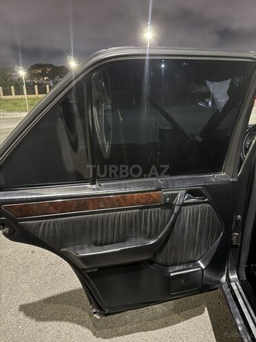 Mercedes E 220 1994, 392,000 km - 2.2 l - Bakı