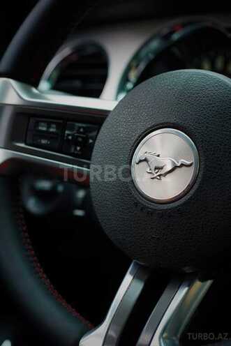 Ford Mustang 2013, 169,648 km - 3.7 l - Bakı