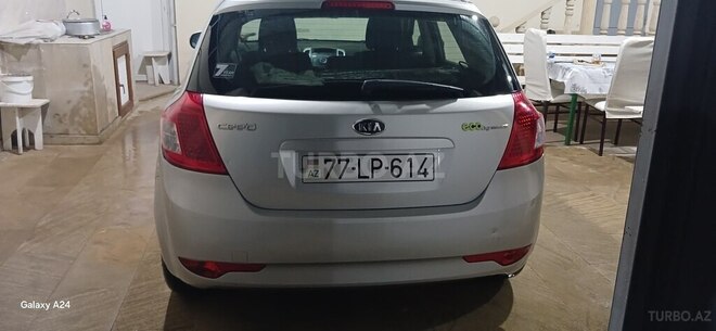 Kia Ceed 2010, 277,000 km - 1.6 л - Bakı