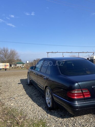 Mercedes E 280 1996, 939,160 km - 2.8 l - Göytəpə