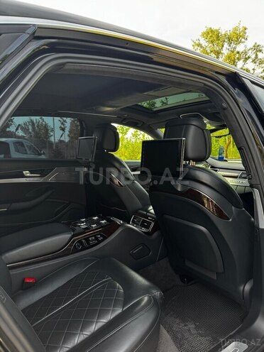 Audi A8 2015, 161,600 km - 4.0 l - Naxçıvan