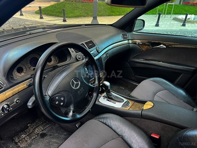 Mercedes E 270 2002, 405,000 km - 2.7 л - Bakı