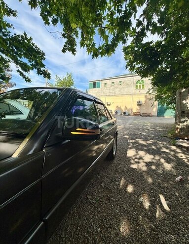 Mercedes 190 1992, 150,000 km - 2.0 l - Bərdə