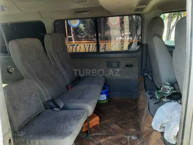 Nissan Urvan 2008, 300,000 km - 3.0 l - Bakı