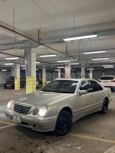 Mercedes E 220 d 2000, 864,000 km - 2.2 л - Bakı