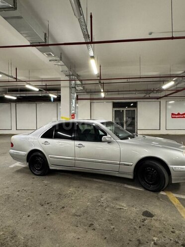 Mercedes E 220 d 2000, 864,000 km - 2.2 л - Bakı