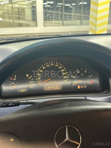Mercedes E 220 d 2000, 864,000 km - 2.2 л - Bakı