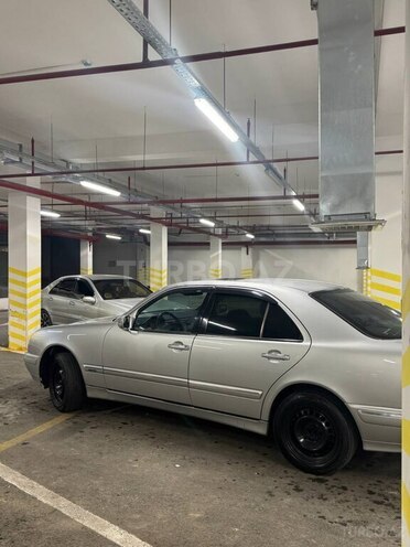Mercedes E 220 d 2000, 864,000 km - 2.2 л - Bakı